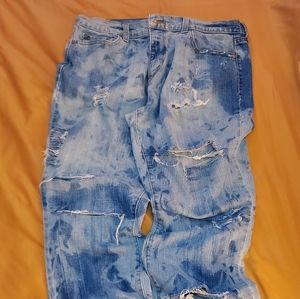 Distressed Jeans